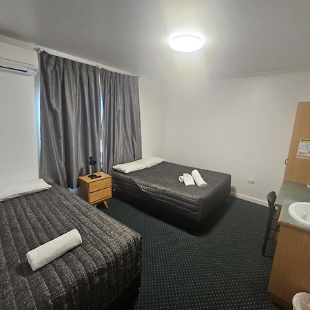 O'Shea'S Royal Hotel Goondiwindi Buitenkant foto